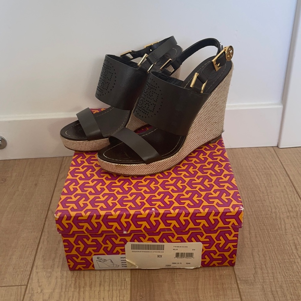 Tory Burch wedges size 7.5